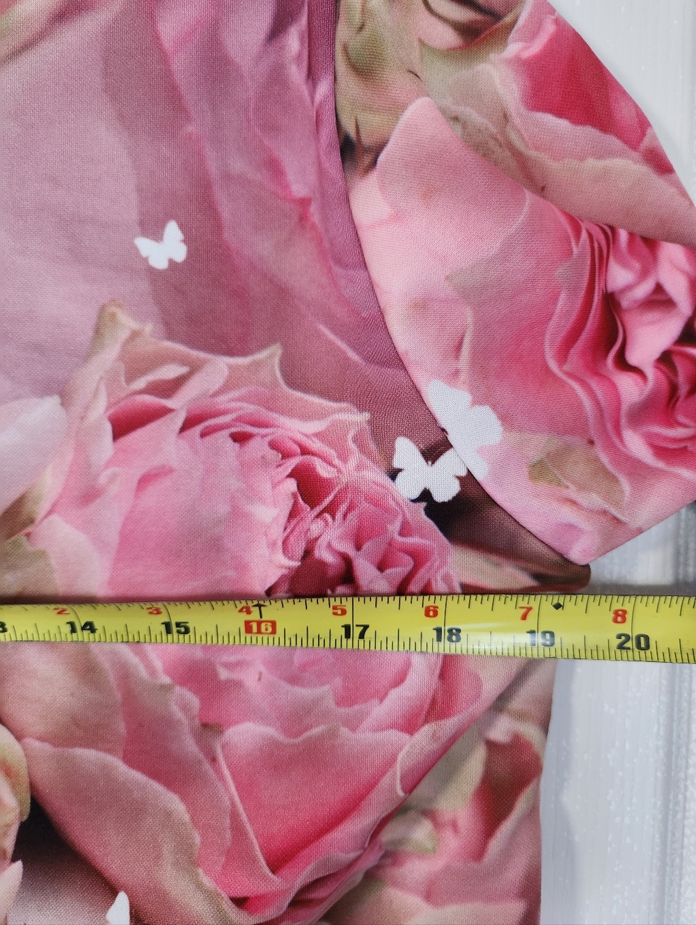 Pink Floral Short Top Size S/M - Picture 7 of 7